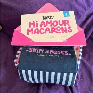BRAND NEW Barkbox Dog Toy - Mi Amour Macarons - 4 toys!